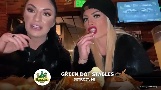WWE_SMACKDOWN_DETROIT___Whose_side_are_you_on_2121_Mandy_Rose_Sonya_Deville_mp42338.jpg