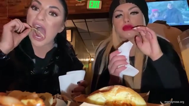 WWE_SMACKDOWN_DETROIT___Whose_side_are_you_on_2121_Mandy_Rose_Sonya_Deville_mp42409.jpg
