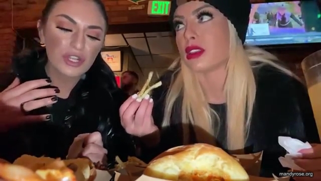 WWE_SMACKDOWN_DETROIT___Whose_side_are_you_on_2121_Mandy_Rose_Sonya_Deville_mp42467.jpg