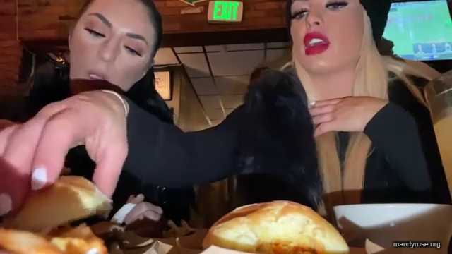WWE_SMACKDOWN_DETROIT___Whose_side_are_you_on_2121_Mandy_Rose_Sonya_Deville_mp42542.jpg