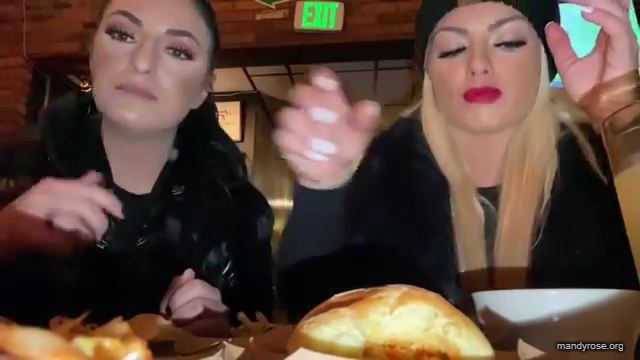 WWE_SMACKDOWN_DETROIT___Whose_side_are_you_on_2121_Mandy_Rose_Sonya_Deville_mp42559.jpg