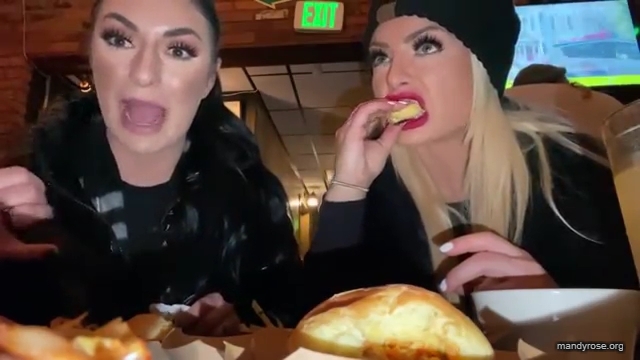 WWE_SMACKDOWN_DETROIT___Whose_side_are_you_on_2121_Mandy_Rose_Sonya_Deville_mp42609.jpg
