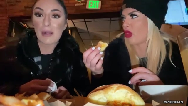 WWE_SMACKDOWN_DETROIT___Whose_side_are_you_on_2121_Mandy_Rose_Sonya_Deville_mp42615.jpg