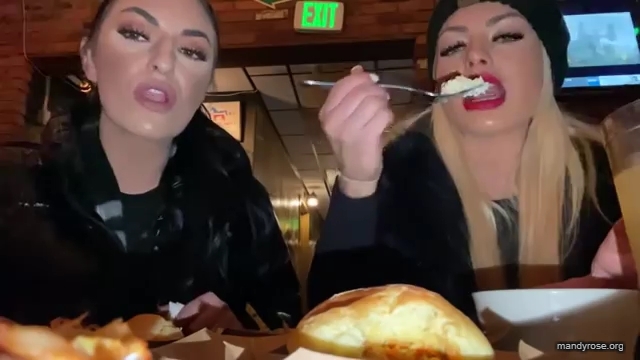 WWE_SMACKDOWN_DETROIT___Whose_side_are_you_on_2121_Mandy_Rose_Sonya_Deville_mp42642.jpg