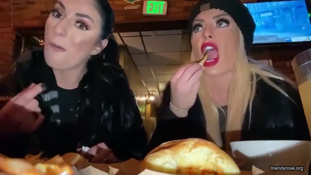 WWE_SMACKDOWN_DETROIT___Whose_side_are_you_on_2121_Mandy_Rose_Sonya_Deville_mp42658.jpg