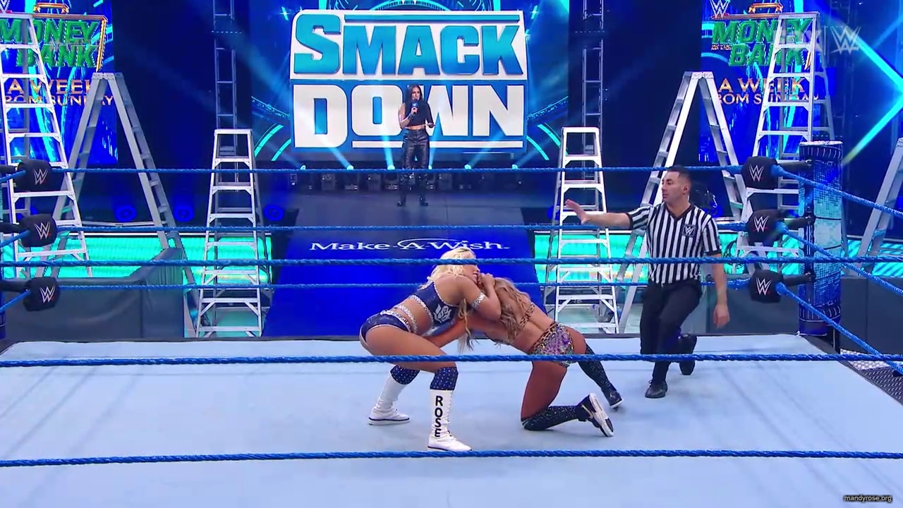 WWE_SmackDown_2020_05_01_720p_WEB_h264-HEEL_mp40345.jpg