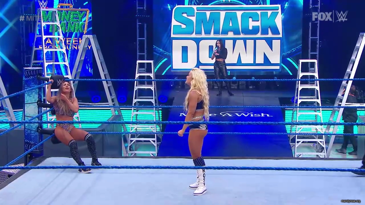 WWE_SmackDown_2020_05_01_720p_WEB_h264-HEEL_mp40377.jpg