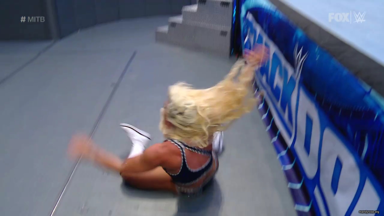 WWE_SmackDown_2020_05_01_720p_WEB_h264-HEEL_mp40485.jpg