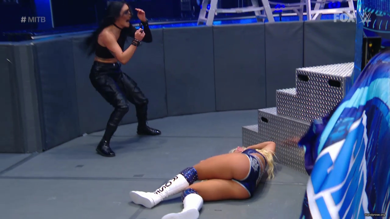 WWE_SmackDown_2020_05_01_720p_WEB_h264-HEEL_mp40507.jpg