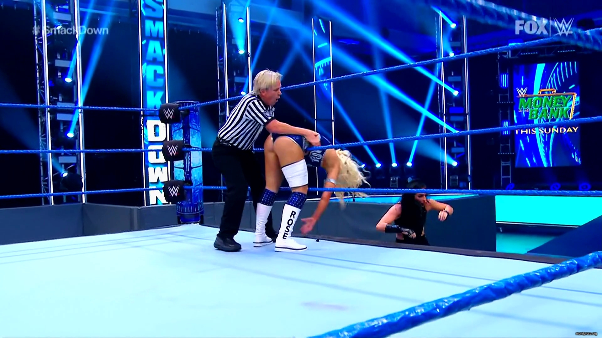 WWE_SmackDown_2020_05_08_1080p_HDTV_x264-Star_mkv0164.jpg