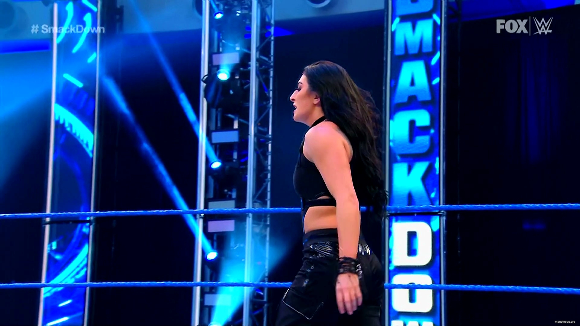 WWE_SmackDown_2020_05_08_1080p_HDTV_x264-Star_mkv0221.jpg