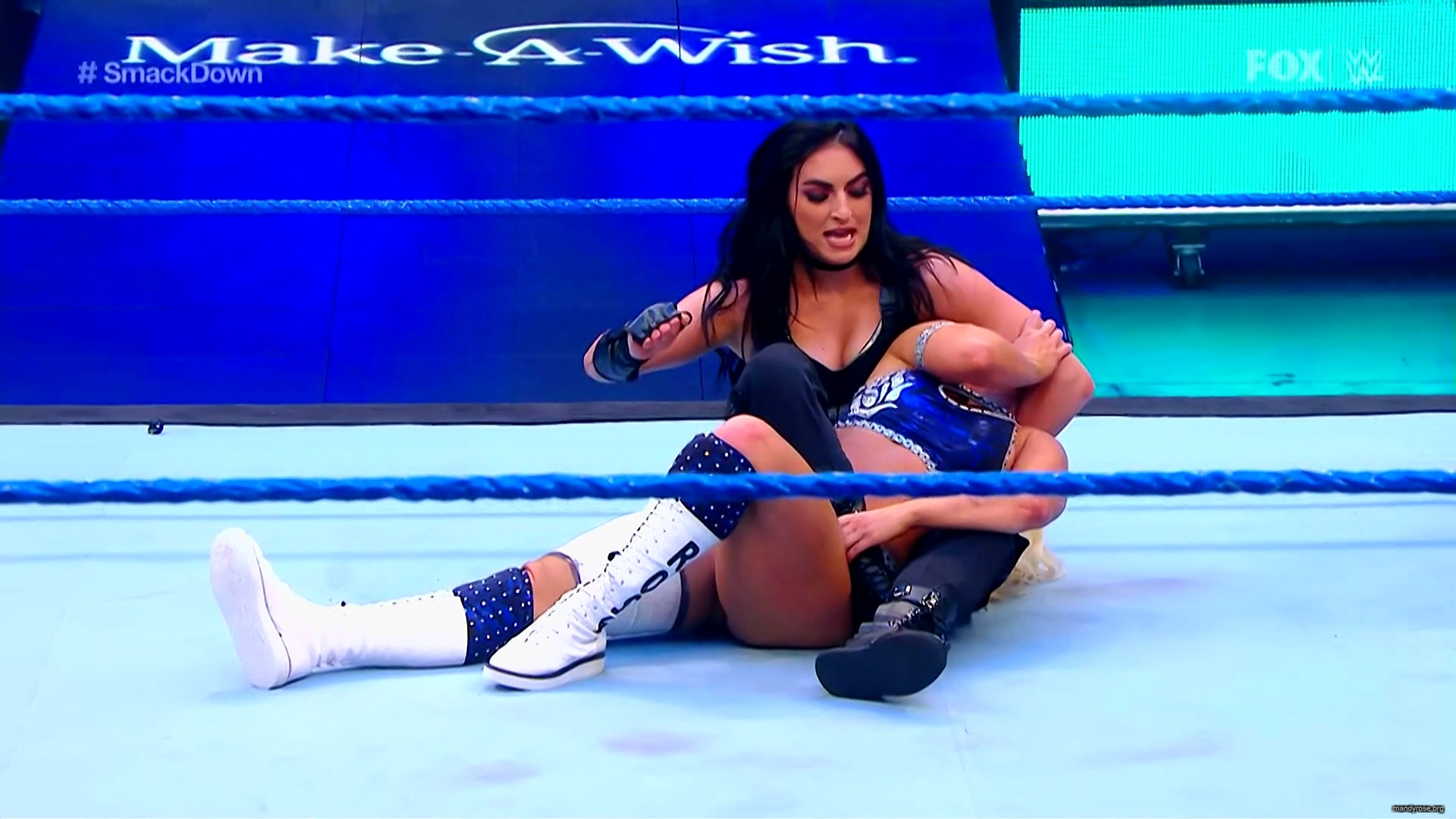 WWE_SmackDown_2020_05_08_1080p_HDTV_x264-Star_mkv0250.jpg