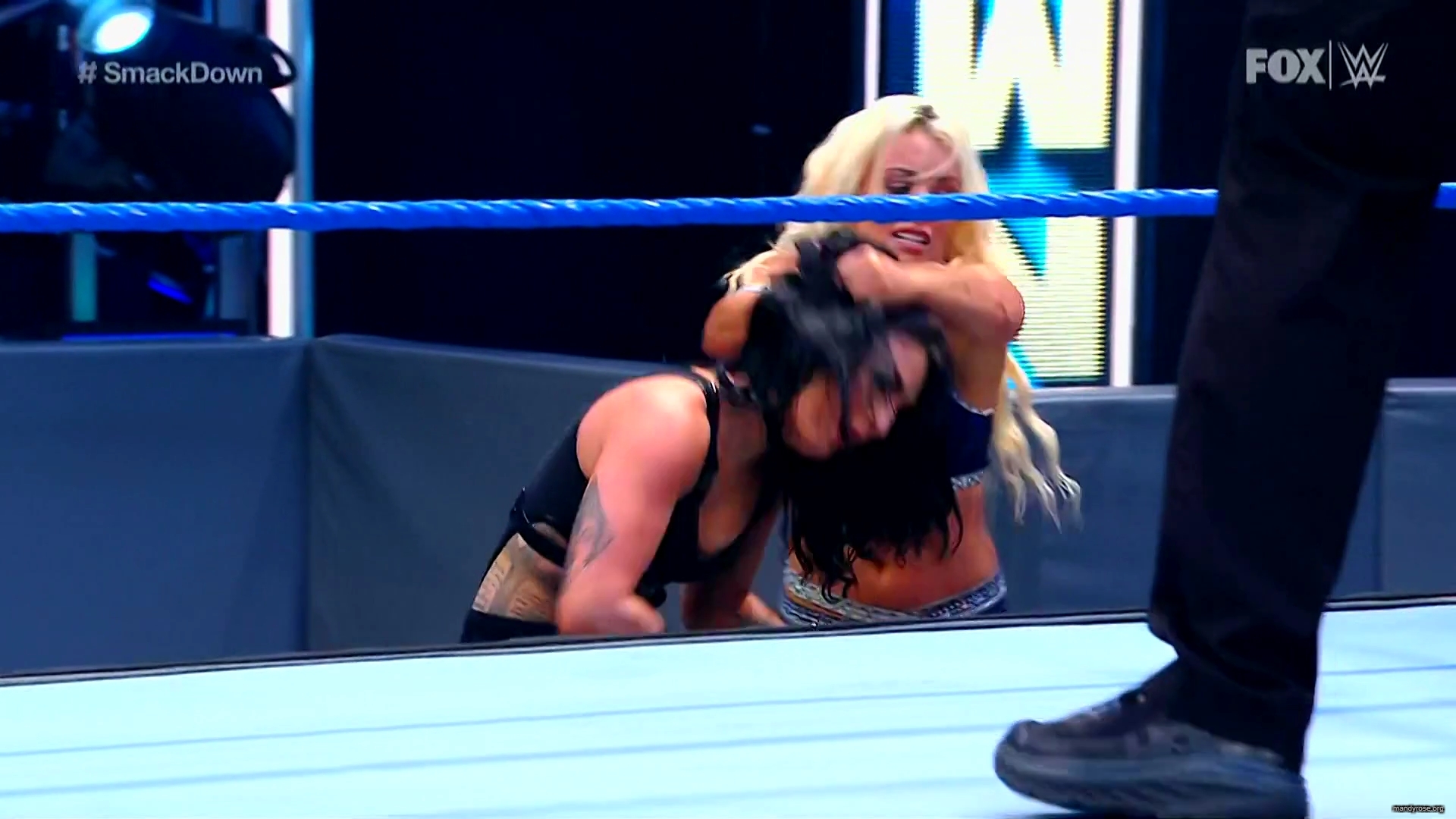 WWE_SmackDown_2020_05_08_1080p_HDTV_x264-Star_mkv0347.jpg