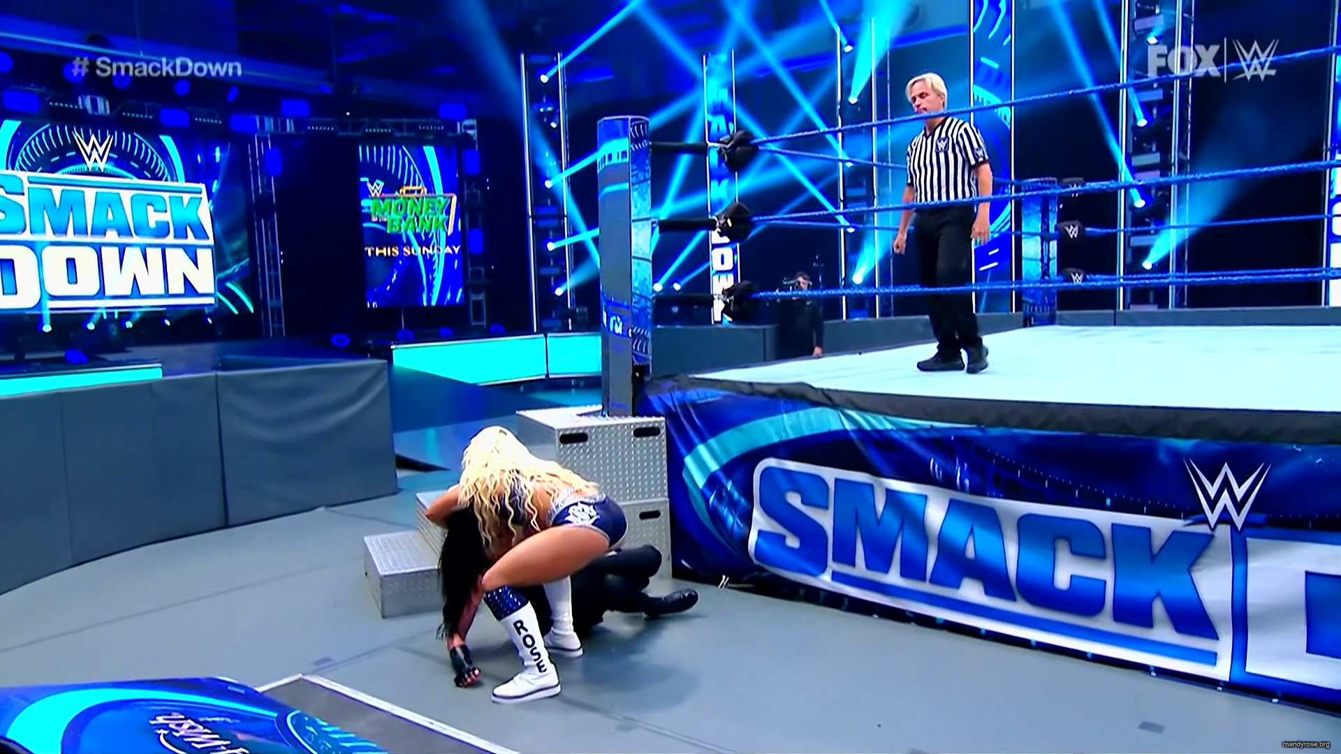 WWE_SmackDown_2020_05_08_1080p_HDTV_x264-Star_mkv0369.jpg