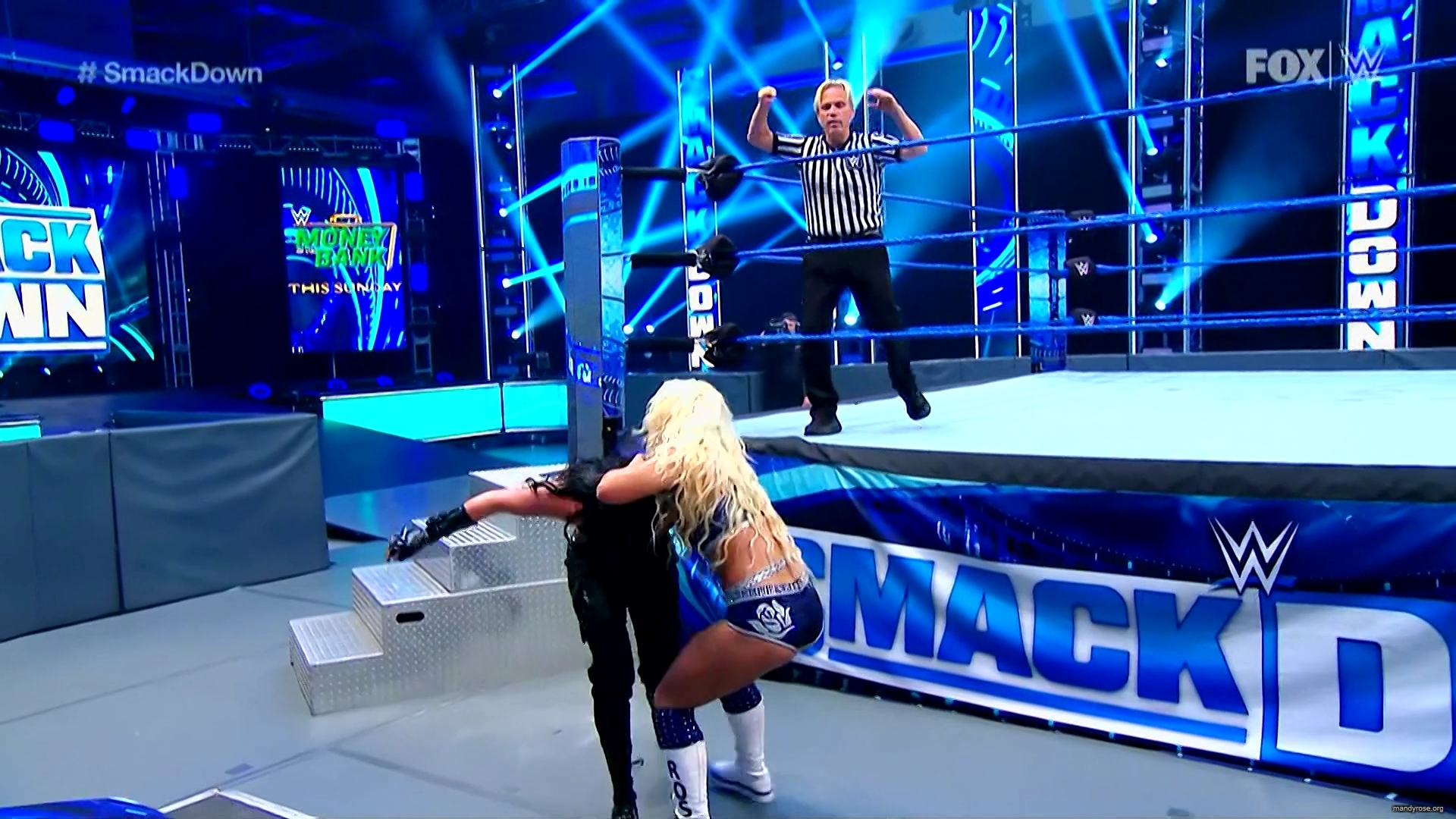 WWE_SmackDown_2020_05_08_1080p_HDTV_x264-Star_mkv0371.jpg