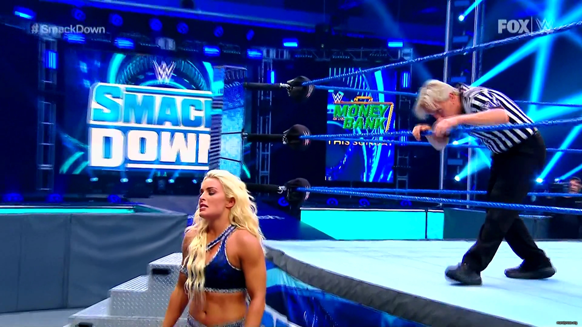 WWE_SmackDown_2020_05_08_1080p_HDTV_x264-Star_mkv0380.jpg