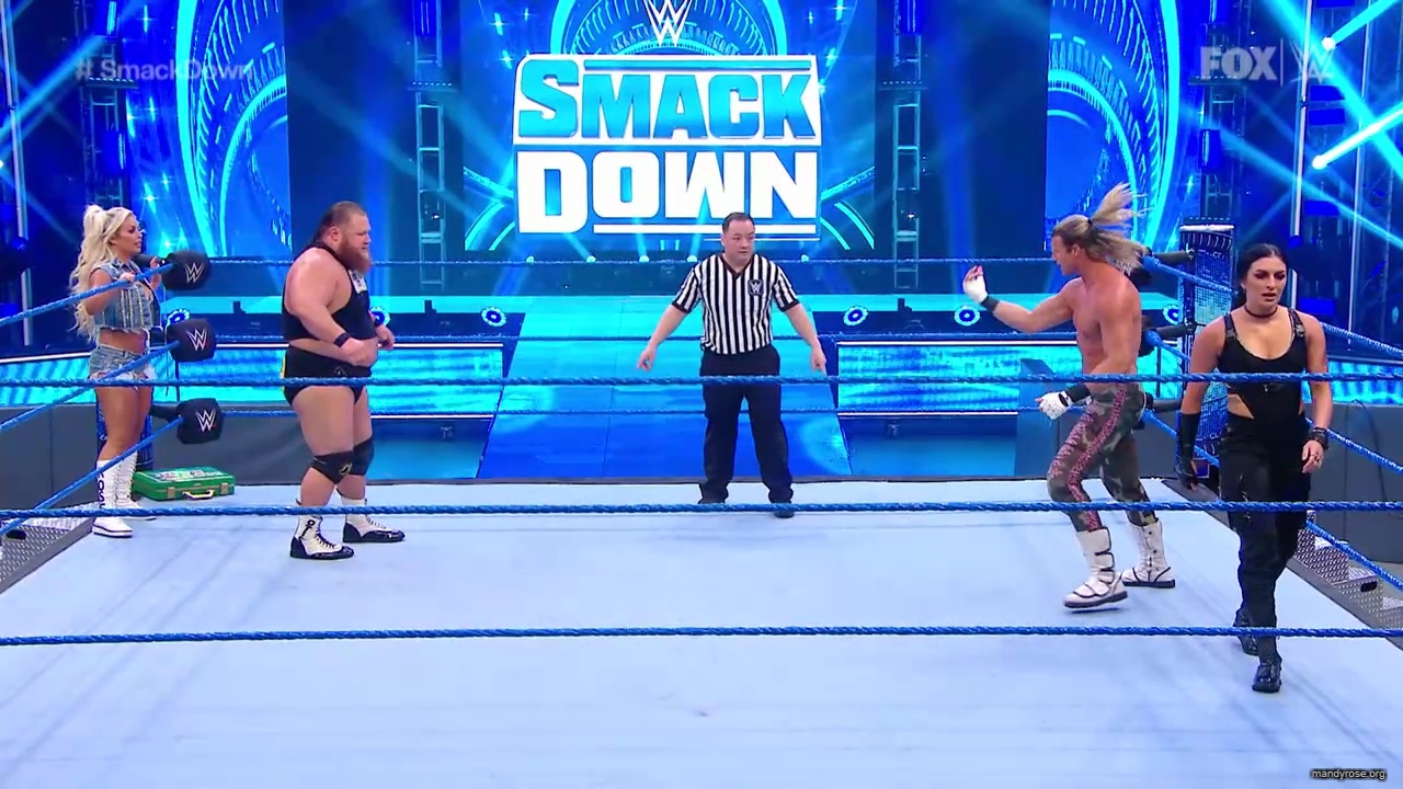 WWE_SmackDown_2020_05_22_720p_WEB_h264-HEEL_mp40106.jpg