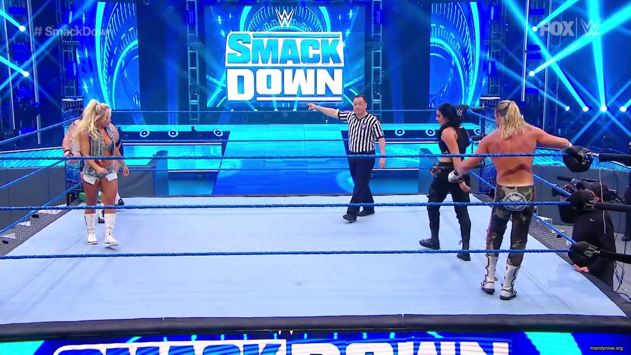 WWE_SmackDown_2020_05_22_720p_WEB_h264-HEEL_mp40157.jpg