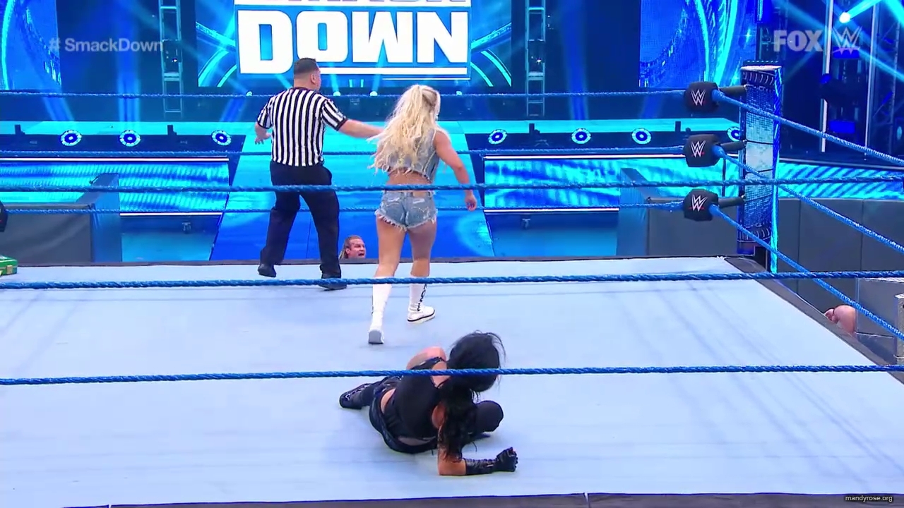 WWE_SmackDown_2020_05_22_720p_WEB_h264-HEEL_mp40194.jpg