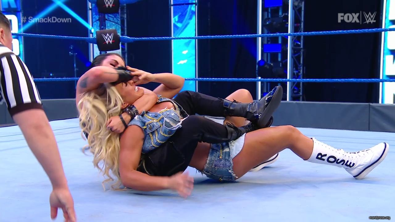 WWE_SmackDown_2020_05_22_720p_WEB_h264-HEEL_mp40223.jpg