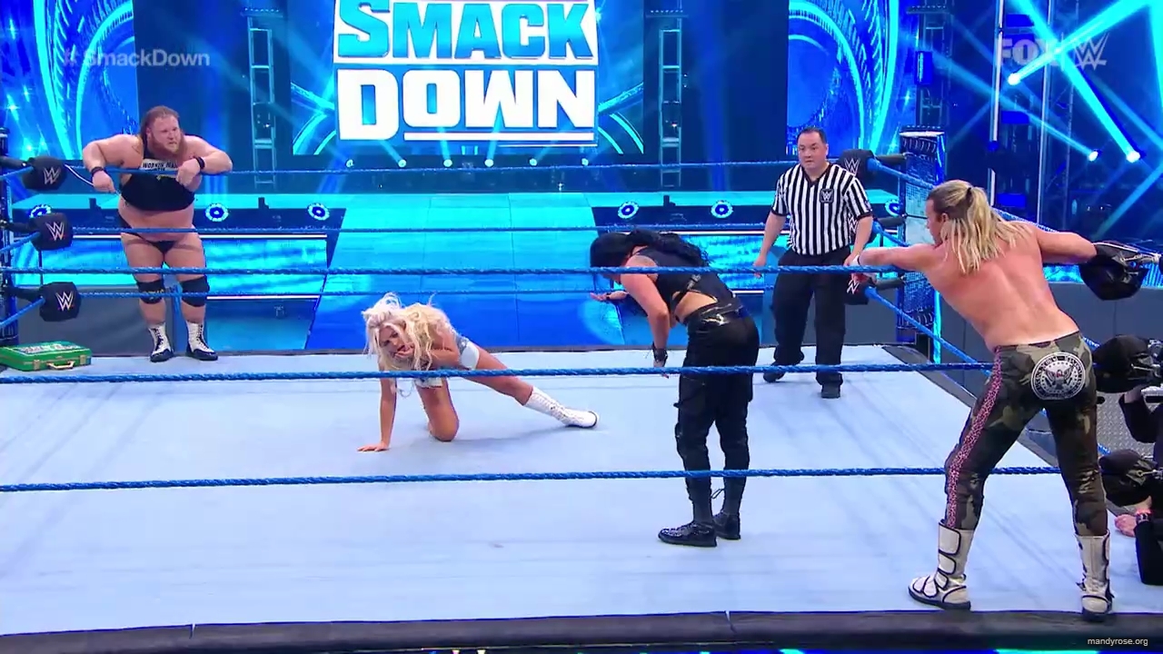 WWE_SmackDown_2020_05_22_720p_WEB_h264-HEEL_mp40308.jpg