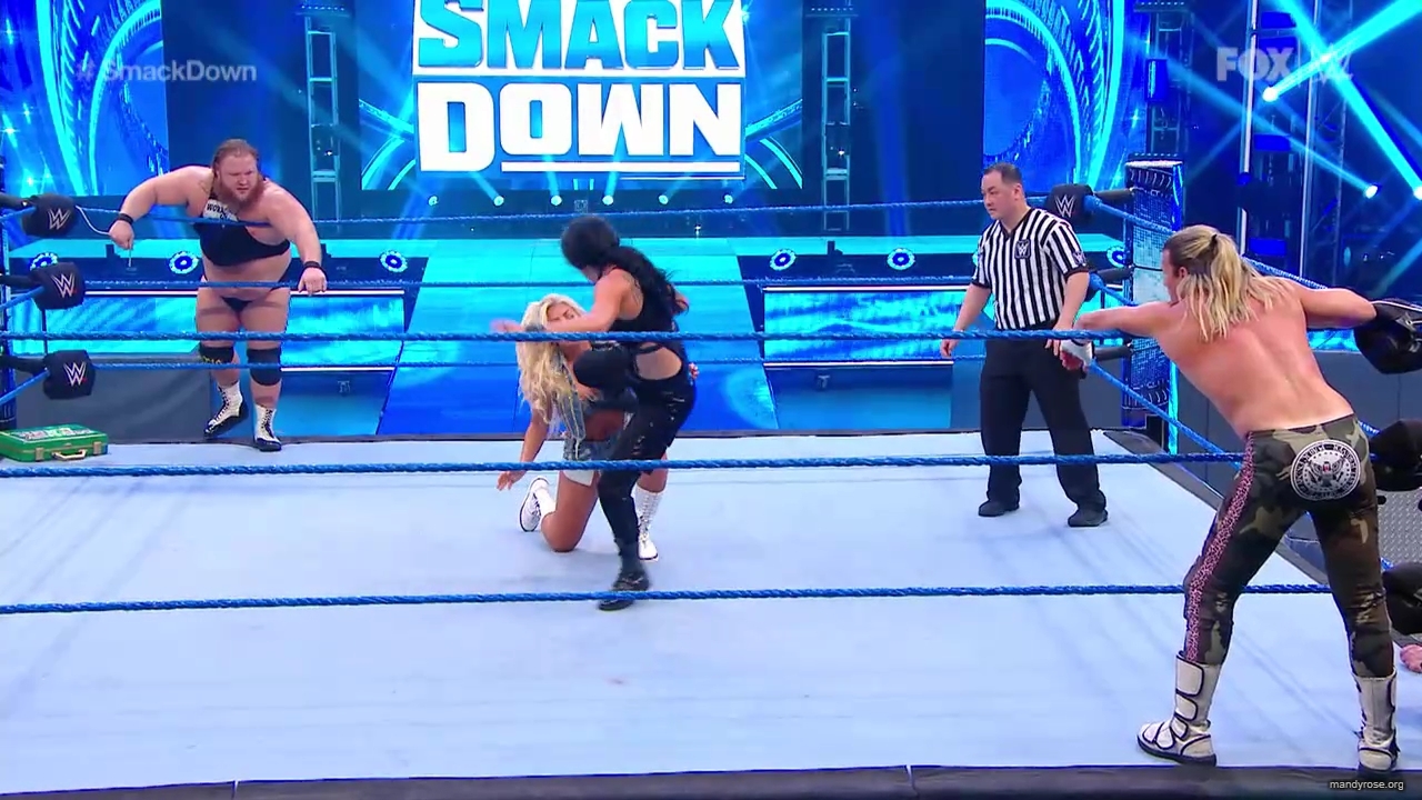 WWE_SmackDown_2020_05_22_720p_WEB_h264-HEEL_mp40310.jpg