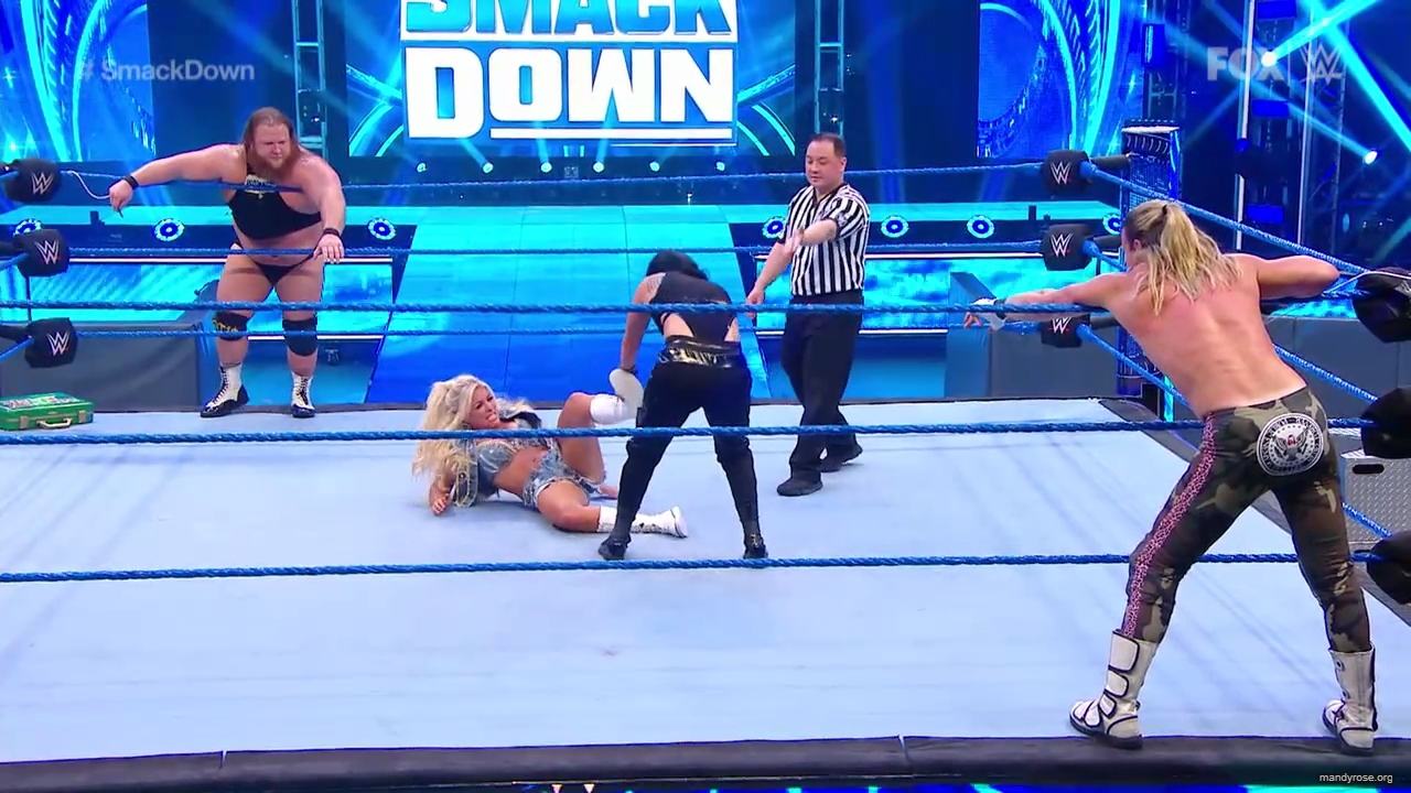 WWE_SmackDown_2020_05_22_720p_WEB_h264-HEEL_mp40377.jpg