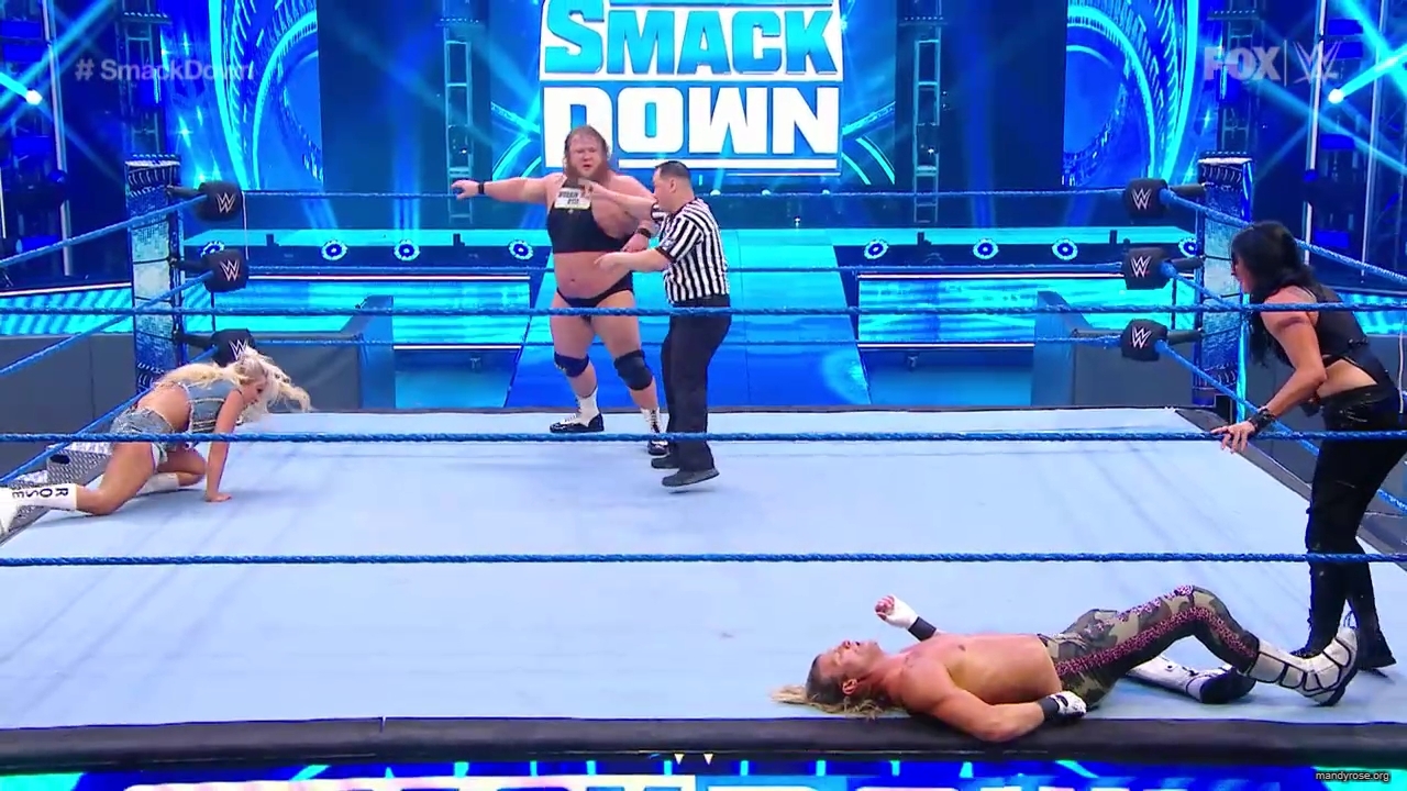 WWE_SmackDown_2020_05_22_720p_WEB_h264-HEEL_mp40429.jpg