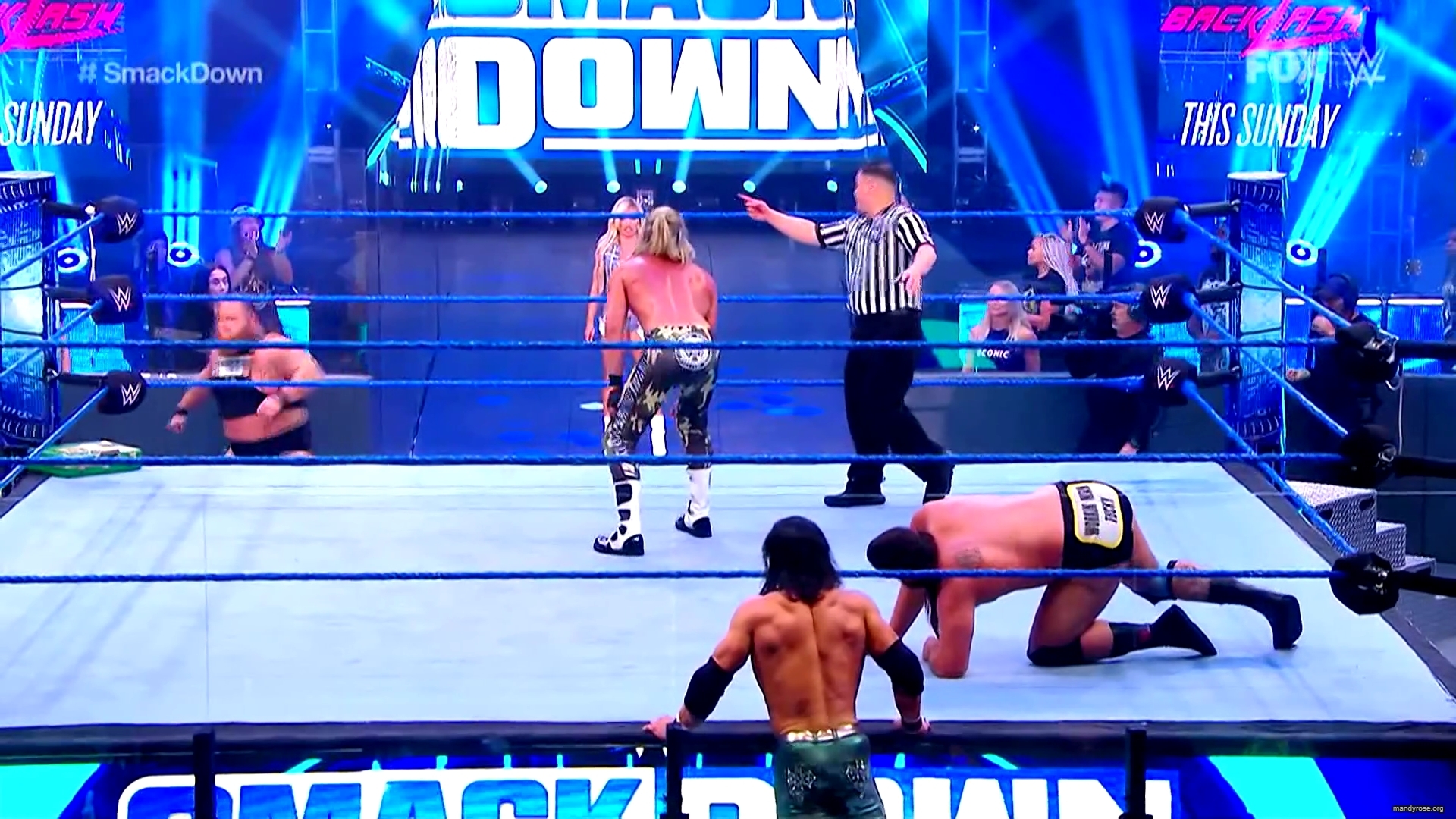 WWE_SmackDown_2020_06_12_1080p_HDTV_x264-Star_mkv0253.jpg