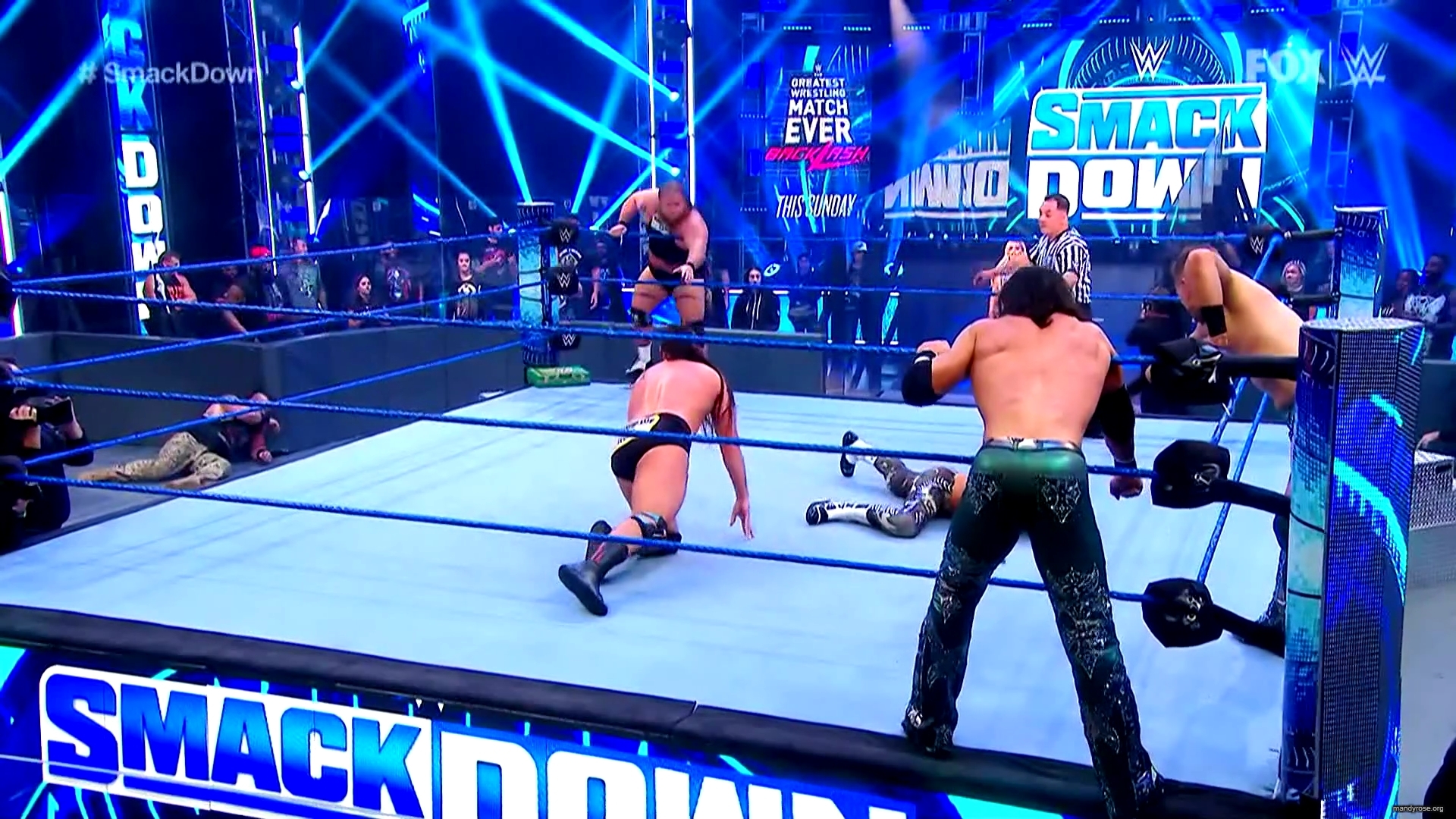 WWE_SmackDown_2020_06_12_1080p_HDTV_x264-Star_mkv0283.jpg