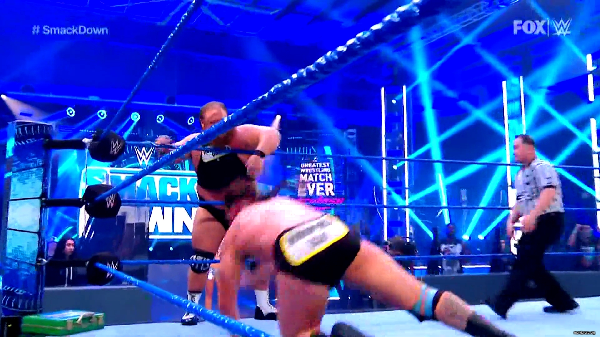 WWE_SmackDown_2020_06_12_1080p_HDTV_x264-Star_mkv0287.jpg