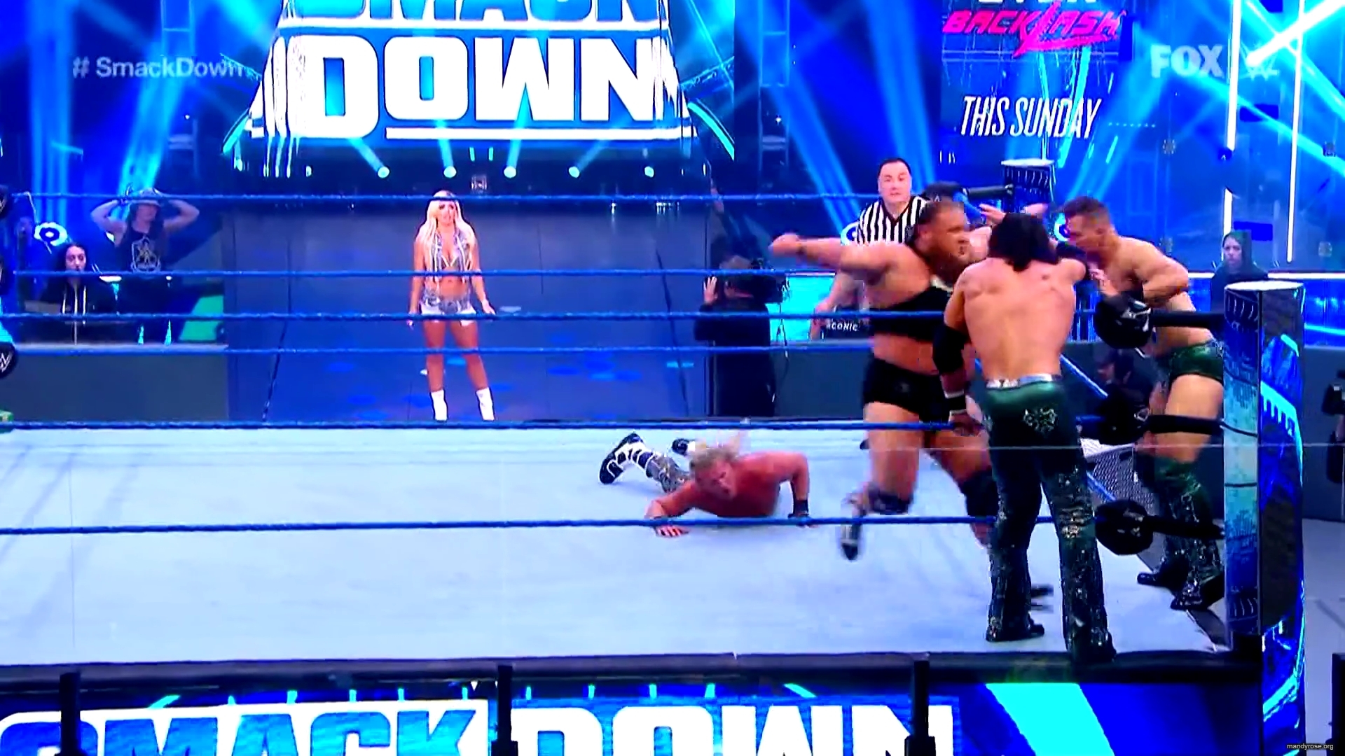 WWE_SmackDown_2020_06_12_1080p_HDTV_x264-Star_mkv0293.jpg