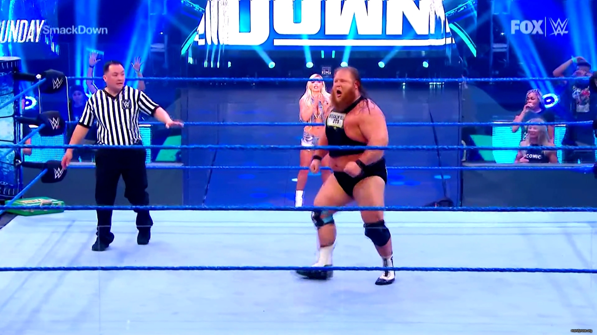 WWE_SmackDown_2020_06_12_1080p_HDTV_x264-Star_mkv0368.jpg