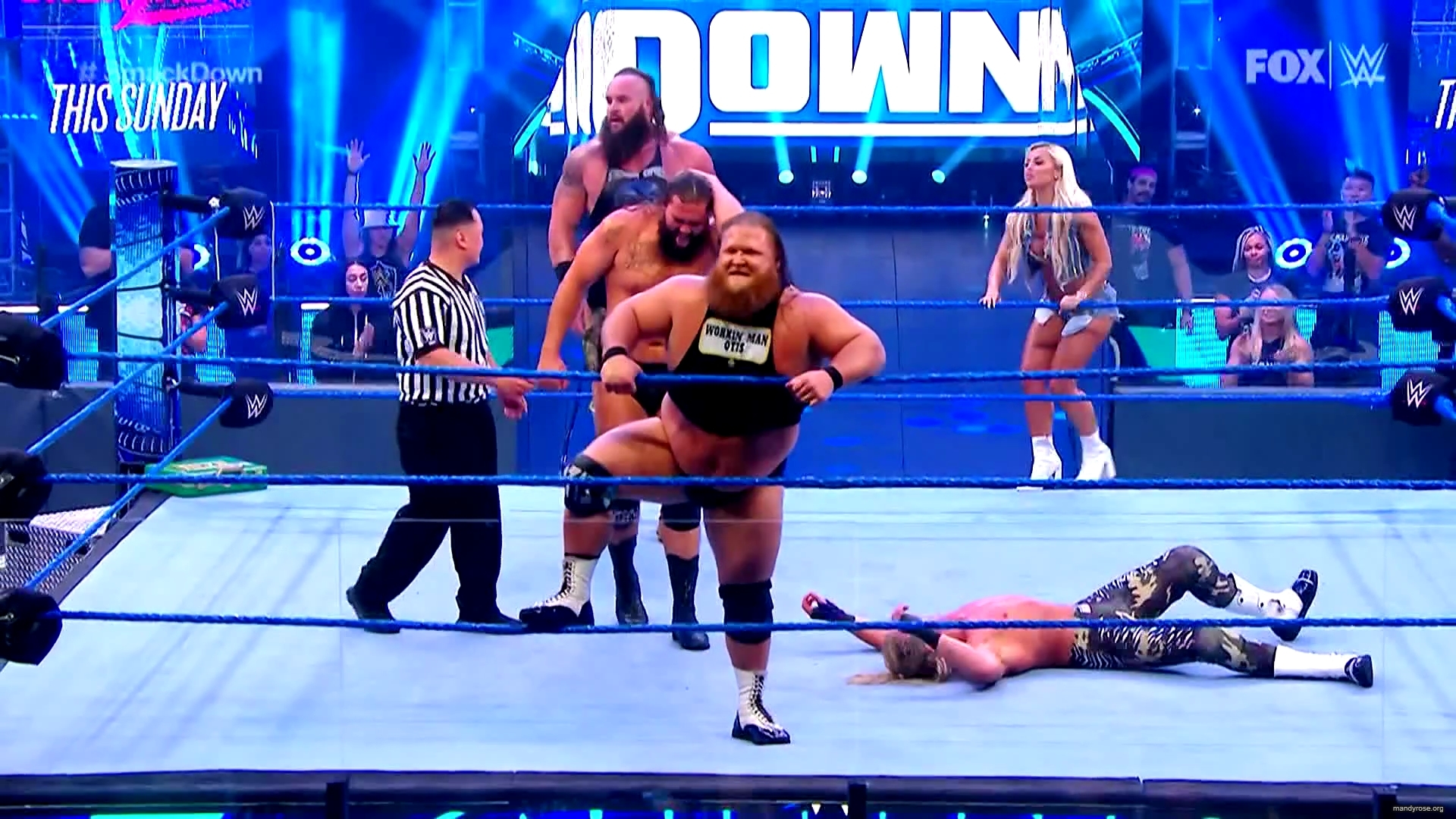 WWE_SmackDown_2020_06_12_1080p_HDTV_x264-Star_mkv0443.jpg