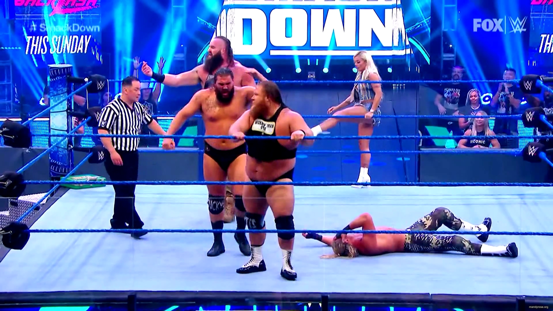 WWE_SmackDown_2020_06_12_1080p_HDTV_x264-Star_mkv0445.jpg