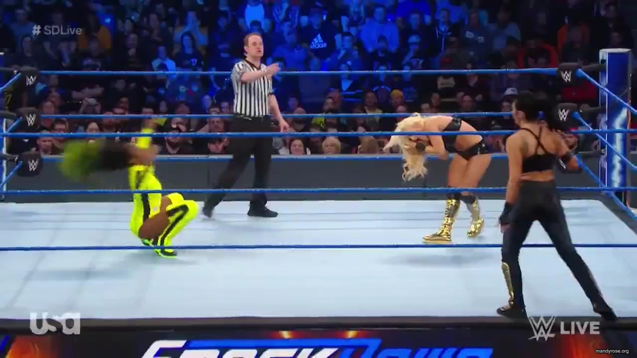 WWE_SmackDown_Live_2019_03_05_720p_mp4_mp41454.jpg