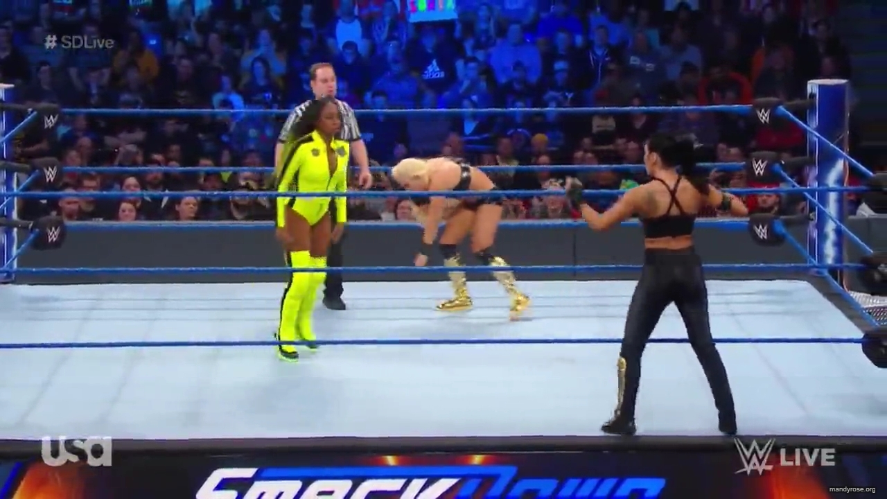 WWE_SmackDown_Live_2019_03_05_720p_mp4_mp41456.jpg