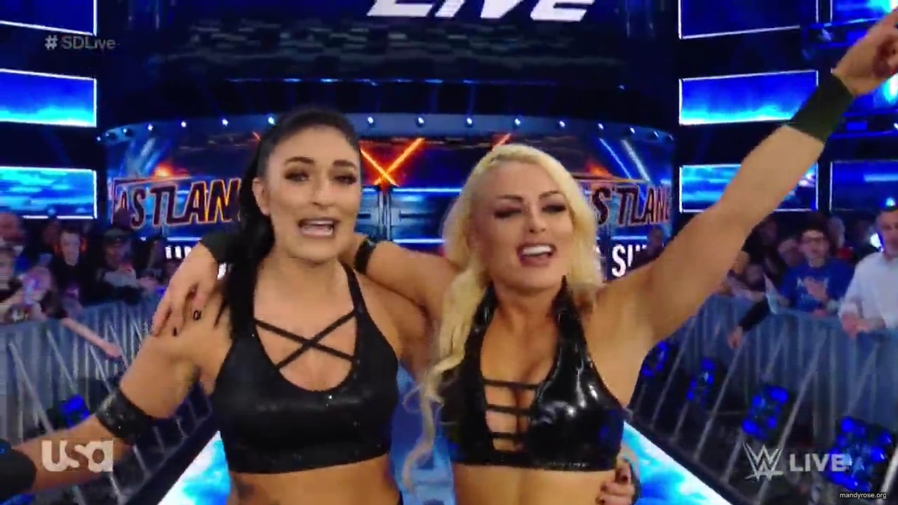 WWE_SmackDown_Live_2019_03_05_720p_mp4_mp41485.jpg