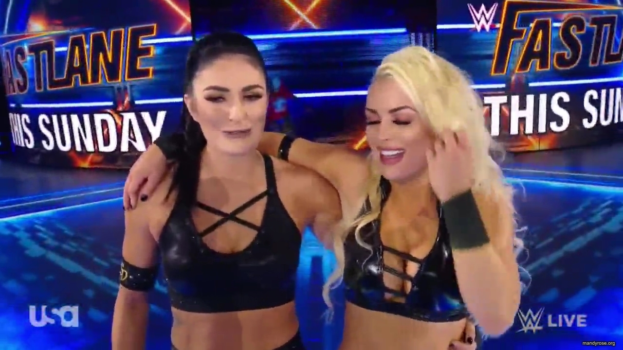 WWE_SmackDown_Live_2019_03_05_720p_mp4_mp41497.jpg