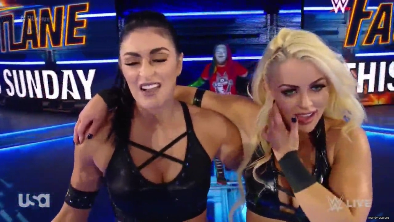 WWE_SmackDown_Live_2019_03_05_720p_mp4_mp41500.jpg