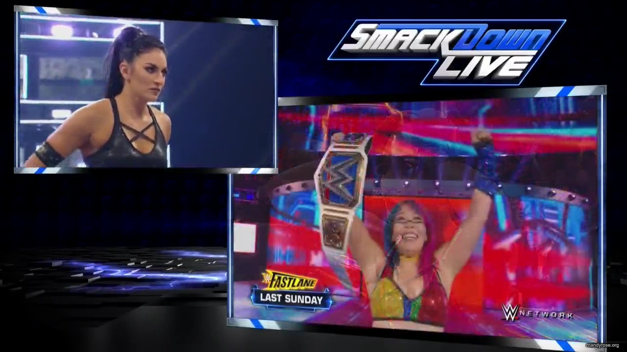 WWE_SmackDown_Live_2019_03_12_720p_mp4_mp40086.jpg