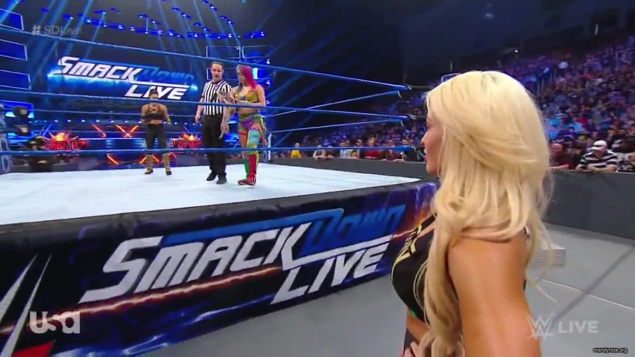 WWE_SmackDown_Live_2019_03_12_720p_mp4_mp40100.jpg