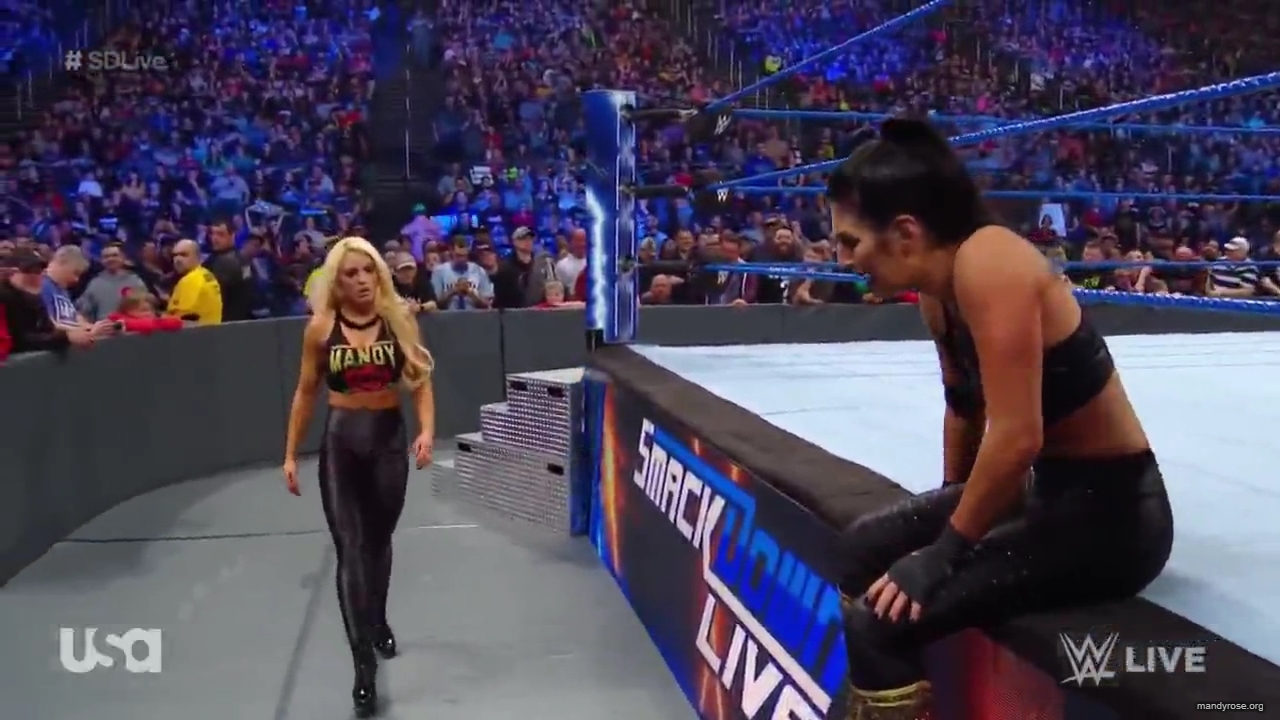 WWE_SmackDown_Live_2019_03_12_720p_mp4_mp40299.jpg