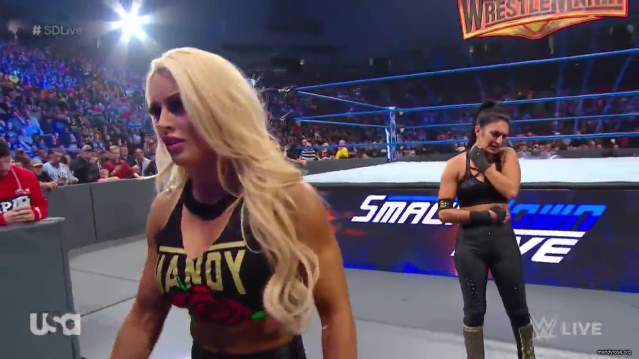 WWE_SmackDown_Live_2019_03_12_720p_mp4_mp40326.jpg