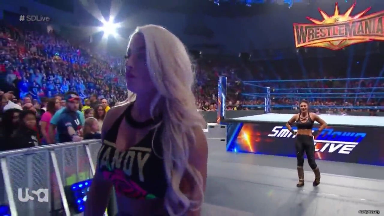 WWE_SmackDown_Live_2019_03_12_720p_mp4_mp40329.jpg