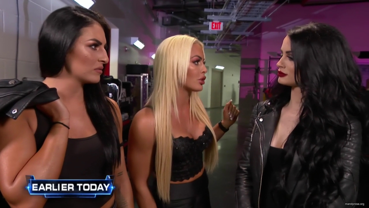 WWE_SmackDown_Live_2019_04_23_720p_HDTV_x264-NWCHD_mp40080.jpg