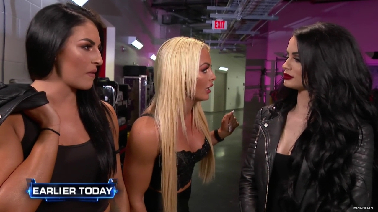 WWE_SmackDown_Live_2019_04_23_720p_HDTV_x264-NWCHD_mp40081.jpg