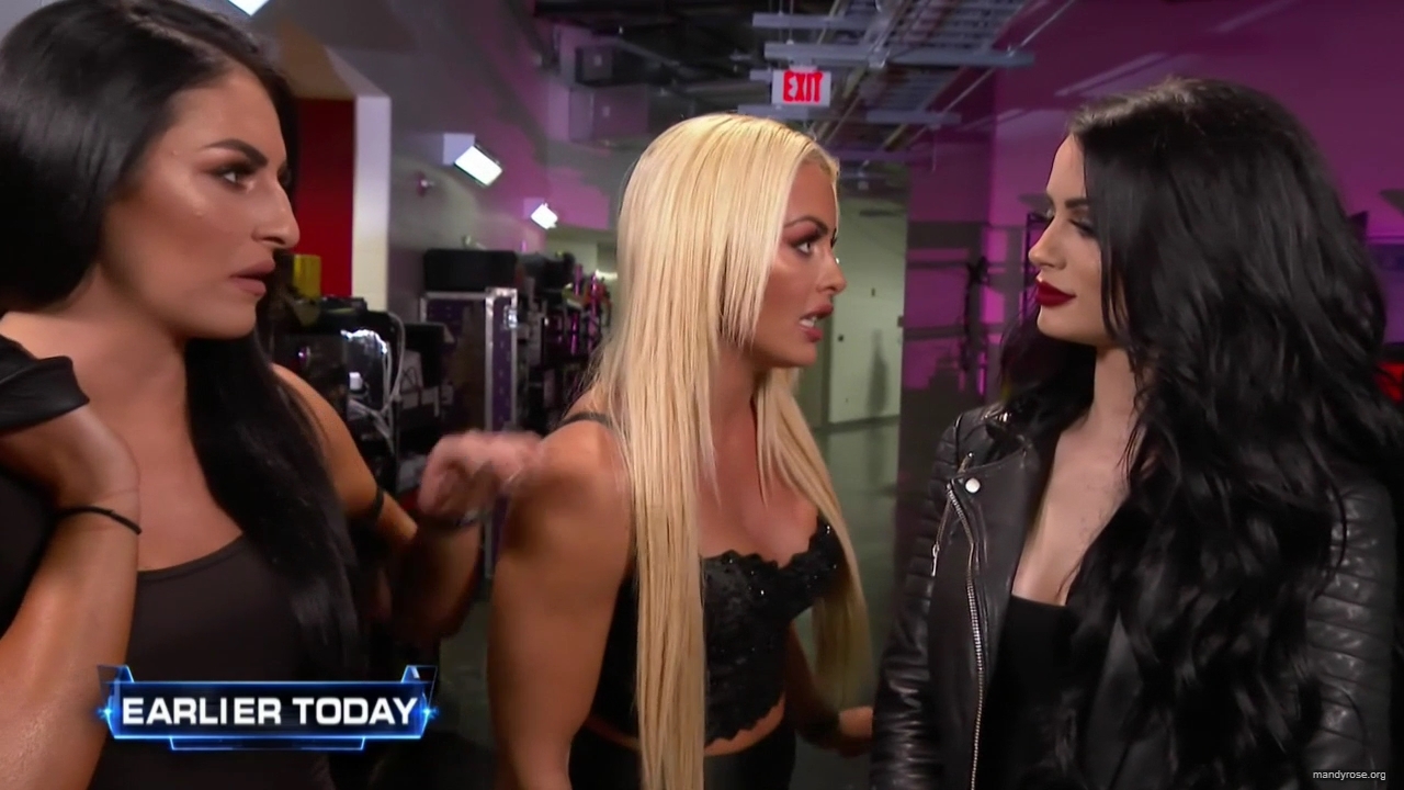 WWE_SmackDown_Live_2019_04_23_720p_HDTV_x264-NWCHD_mp40083.jpg