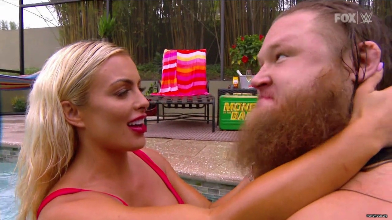 WWE_SmackDown_Live_5_29_20_x264_HDTV_720p_DaShield_mp40208.jpg