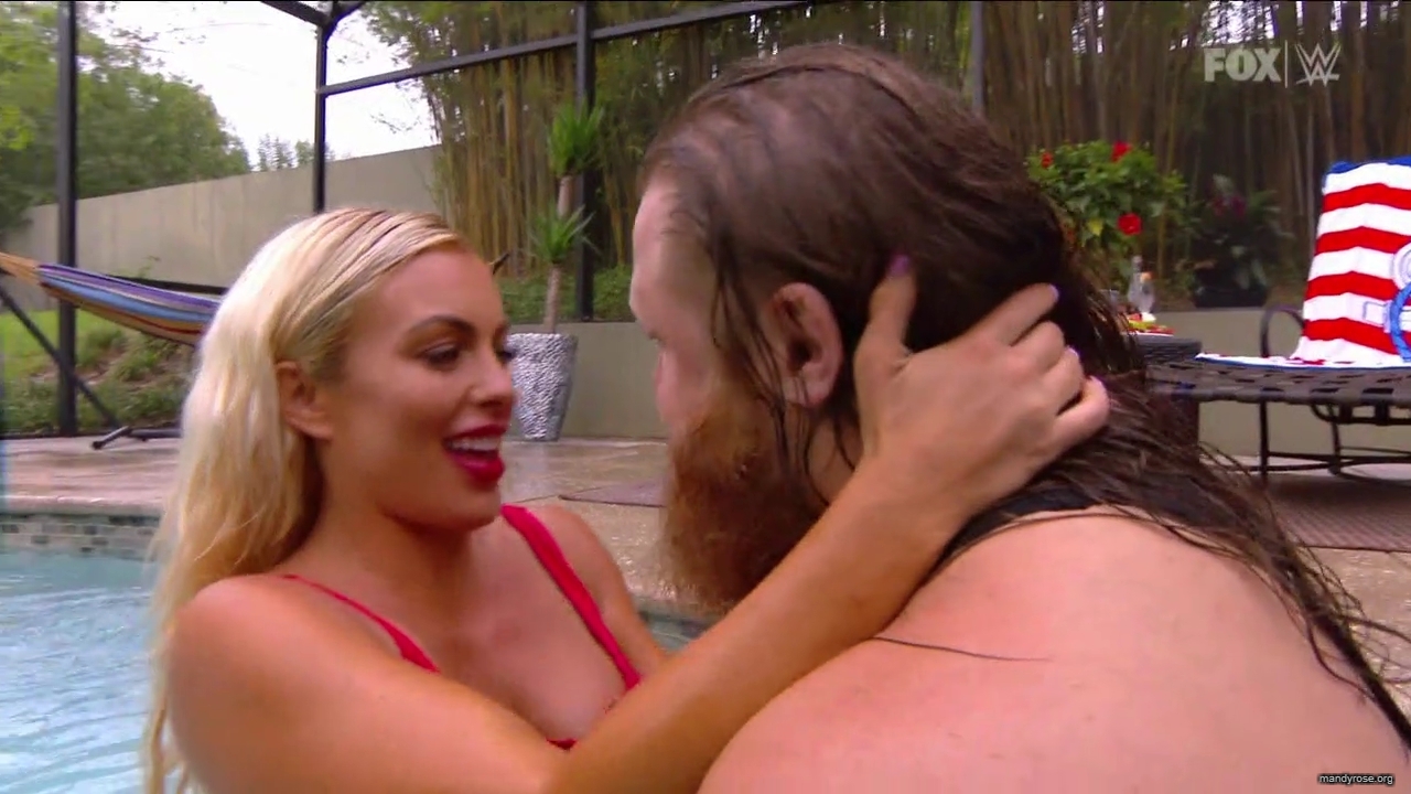 WWE_SmackDown_Live_5_29_20_x264_HDTV_720p_DaShield_mp40210.jpg